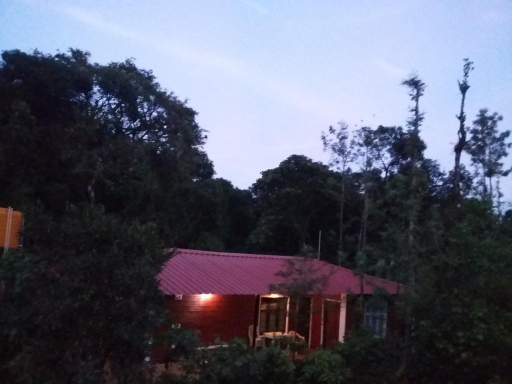 Athena Homestay Somvarpet Luaran gambar